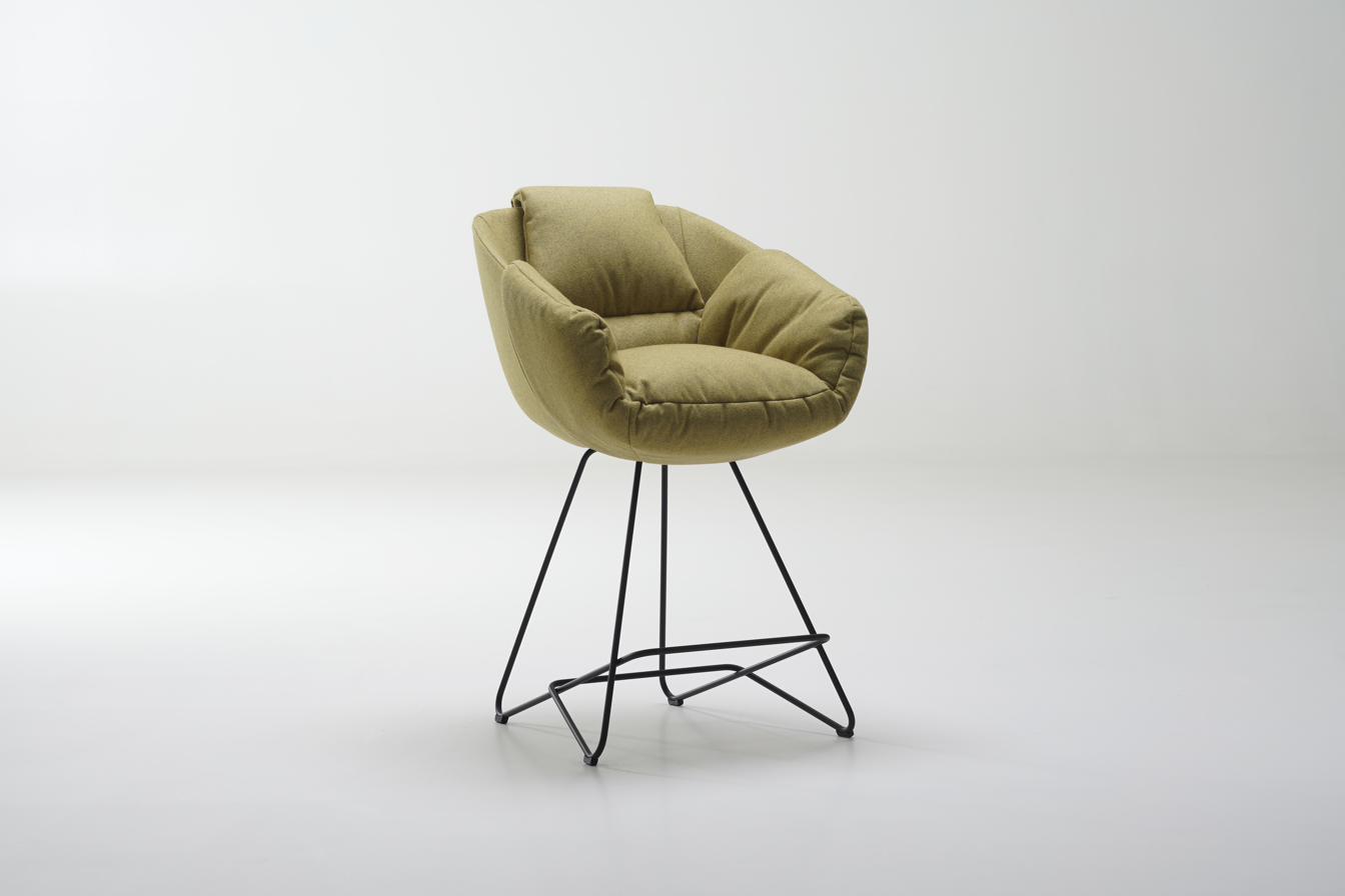 Semi-chair Ruvo